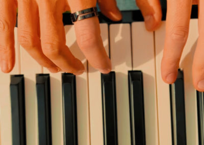 Thomas Jedar chanteur pianiste chansons françaises